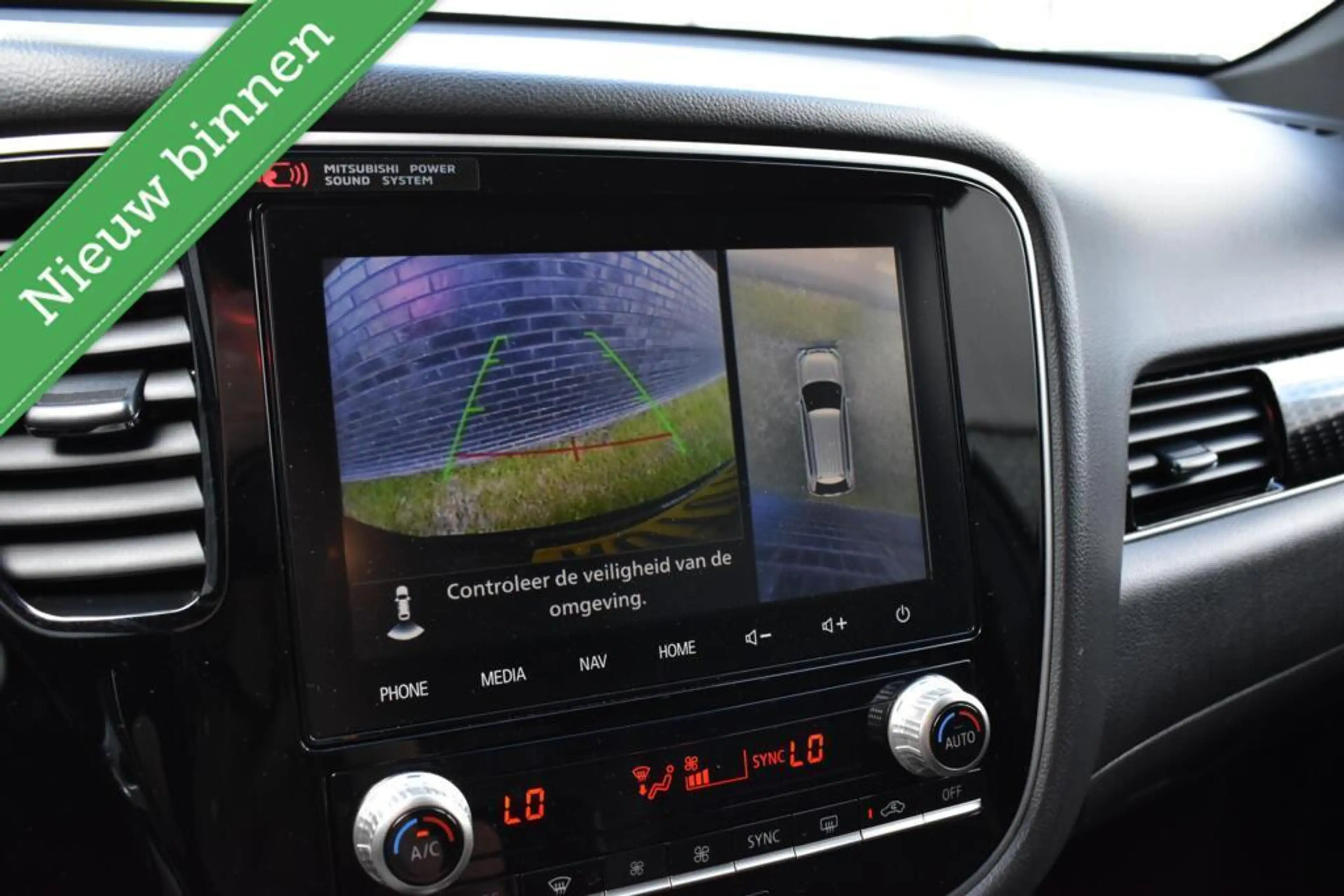 Mitsubishi Outlander 2.4 PHEV Diamand Edition LEDER VOL! 360º/PANORAMAD — photo 9