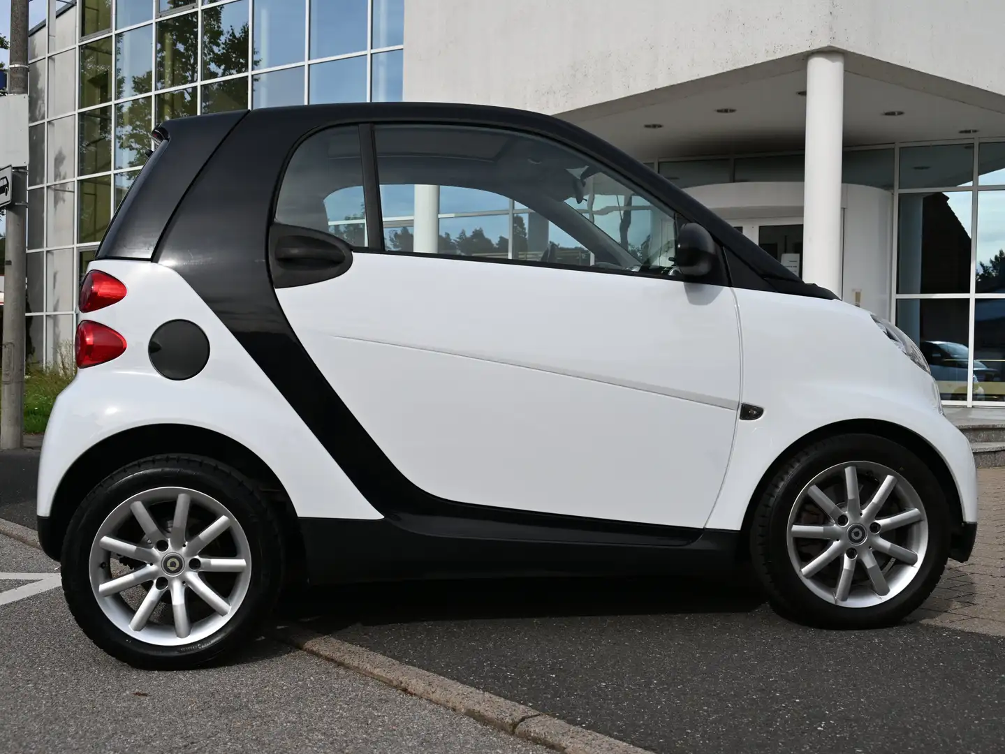 smart forTwo Artic Soleil Bianco - 1