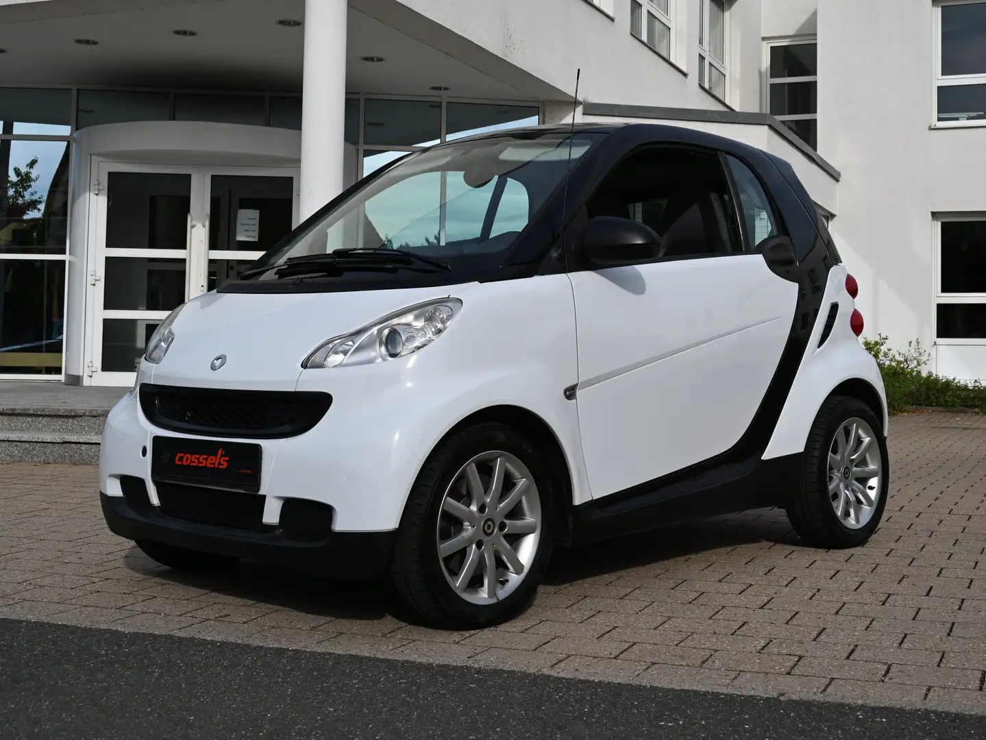smart forTwo Artic Soleil Weiß - 1