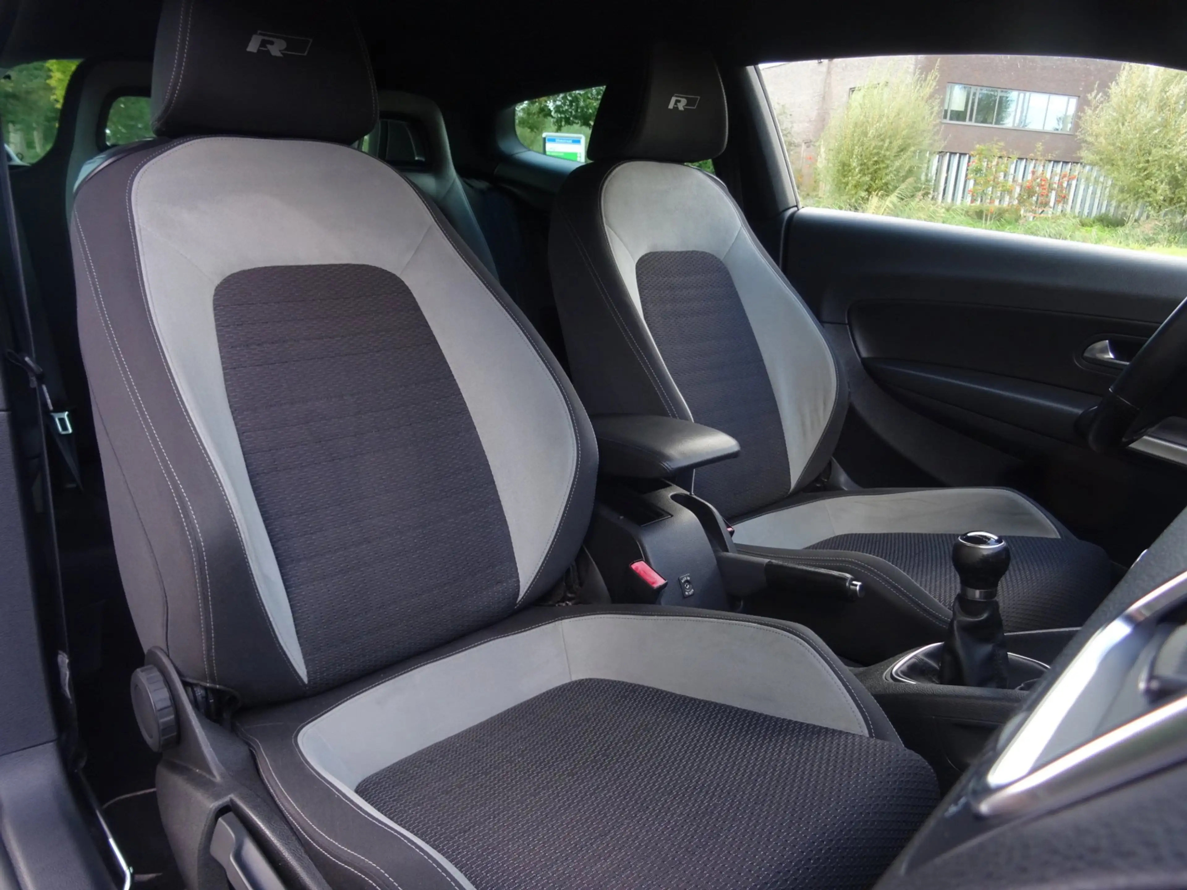 Volkswagen Scirocco 2.0 TSI R-LINE OETTINGER REMUS NAVI/PDC — photo 11