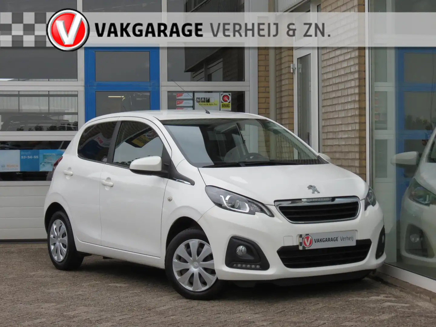Peugeot 108 1.0 e-VTi Active DAB+|Bluetooth|Airco|Pack Dynamic Bianco - 1