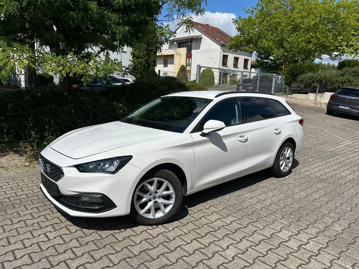 SEAT Leon Sportstourer 1.5 TSI DSG Style Bianco - 1