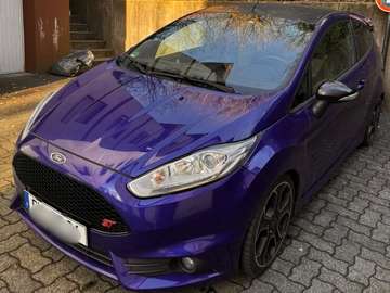 Fiesta 1.6 EcoBoost mit Leder-Sport-PaketST