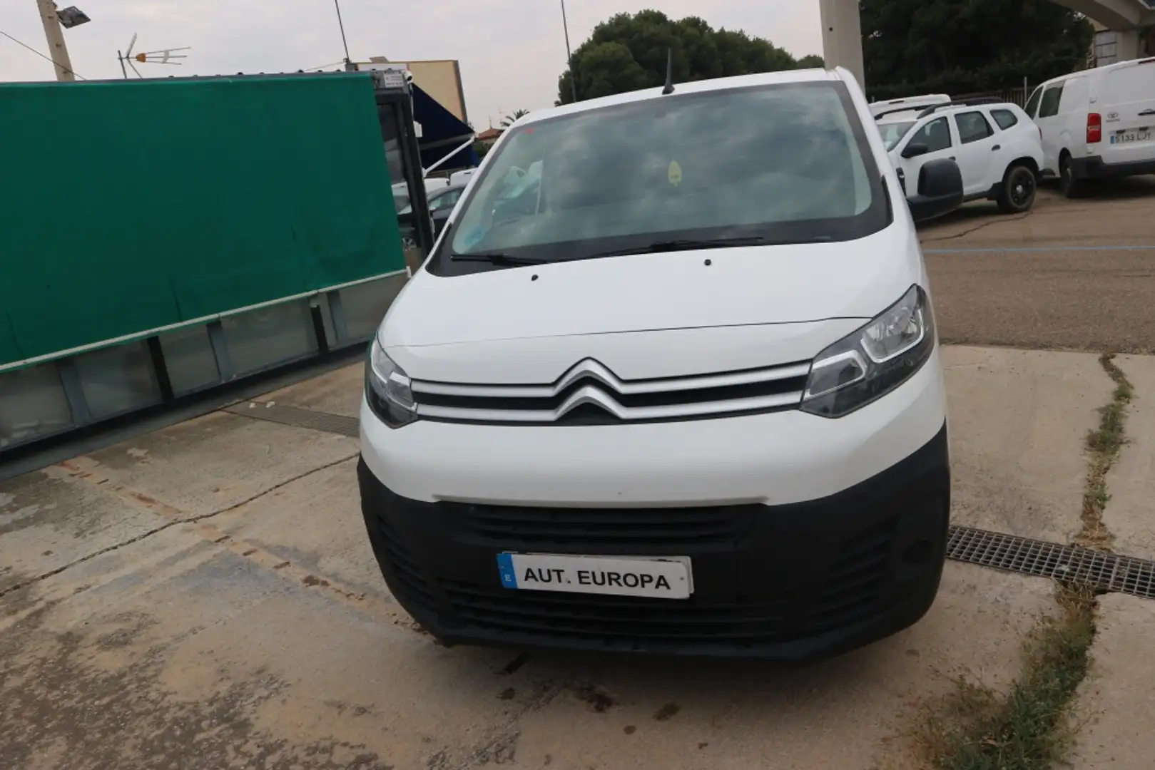 Citroen Jumpy Combi BlueHDI Talla XL Confort 115 Blanc - 2