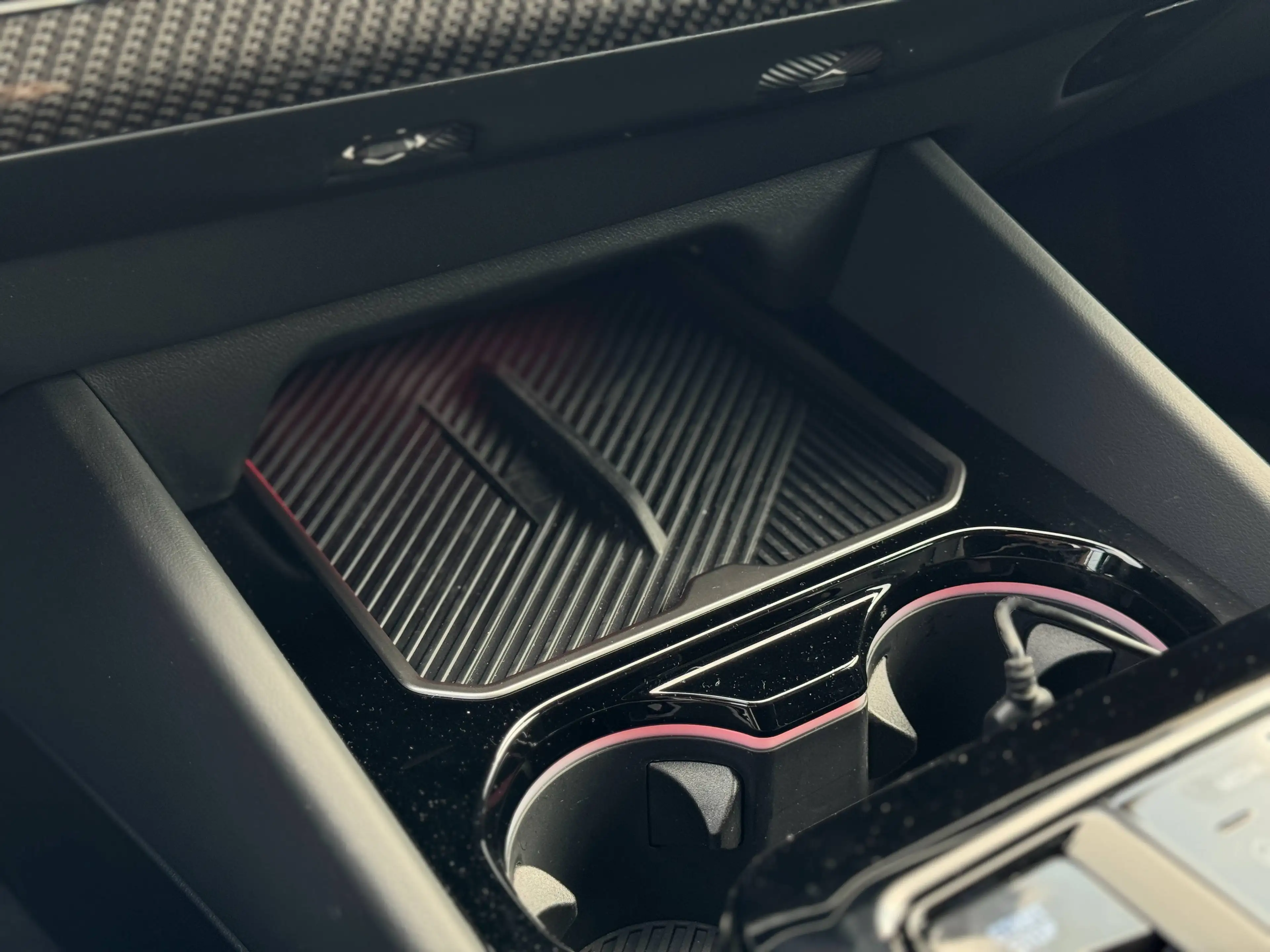 BMW i5 Touring eDrive40 / M Sport Pro / Sièges M / 360° / attache remorque — photo 14