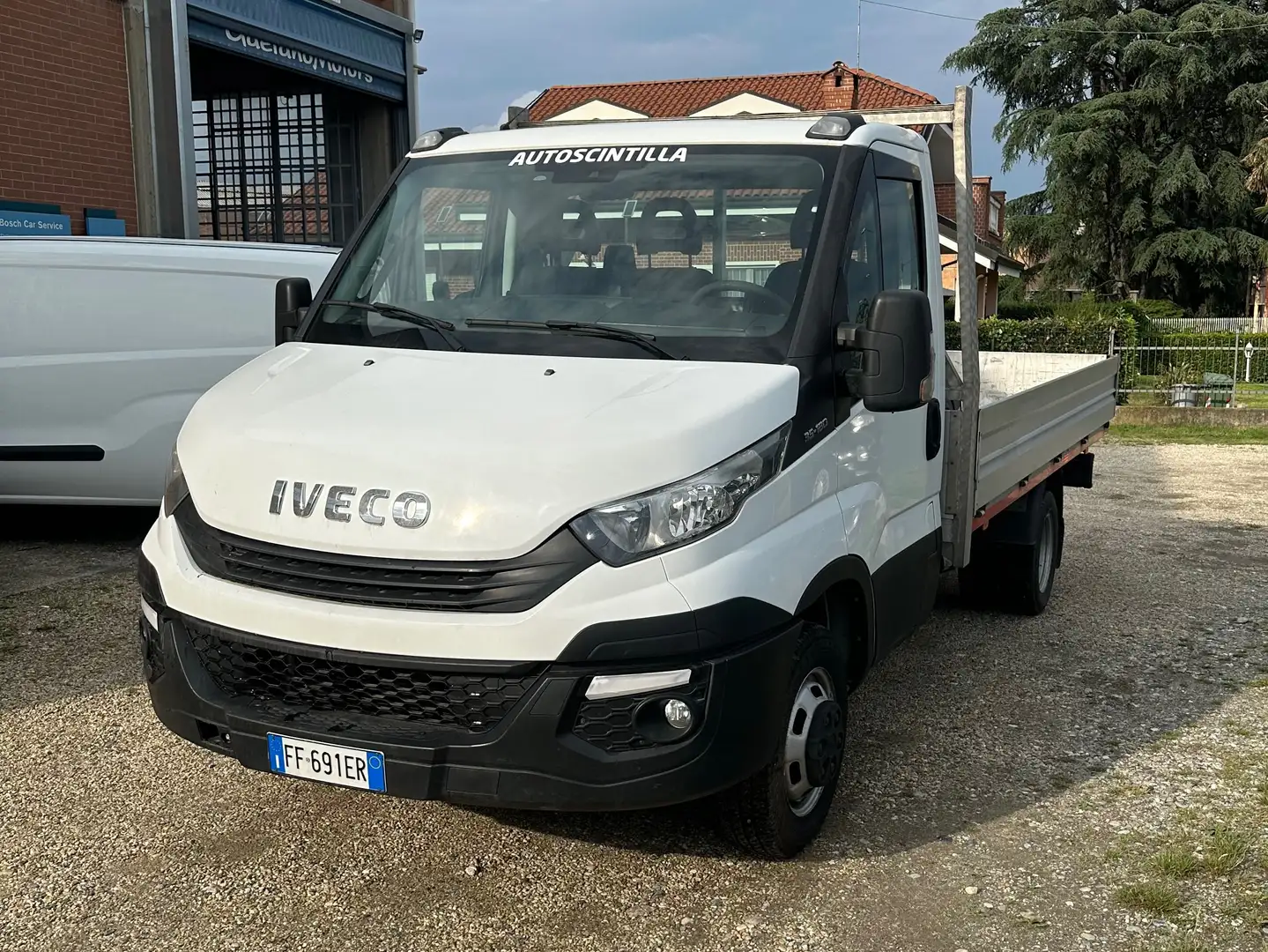 Iveco Daily Cassone fisso Bianco - 1