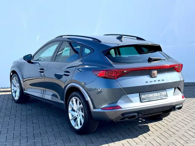 Cupra Formentor view 7