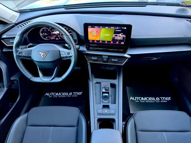 Cupra Formentor view 11