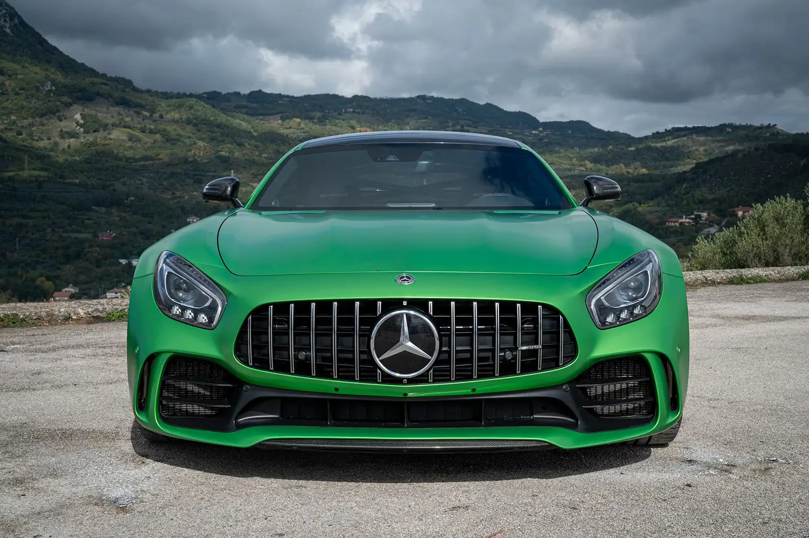 Mercedes-Benz AMG GT 4.0 R auto - 1