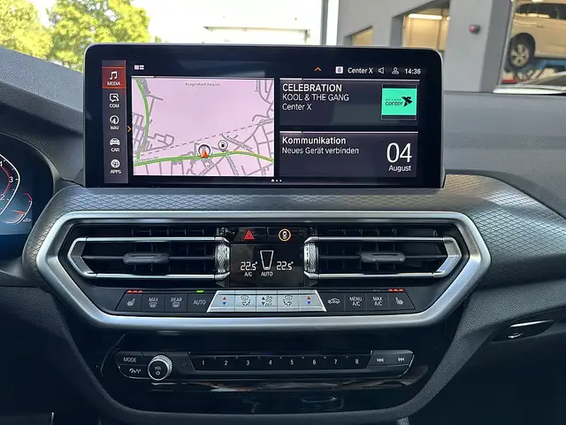 BMW X4 xDrive20i M-Paket Aut. / AHK / Pano / Head Up /... Ansicht 25