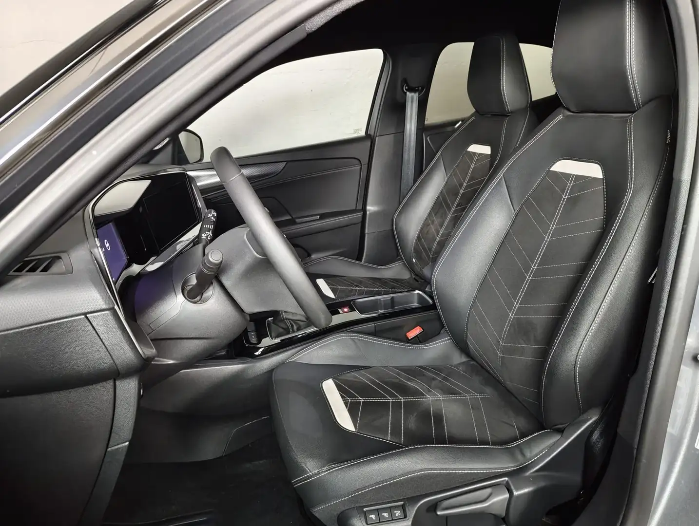 Opel Mokka 1.2 Turbo 136 CV Ultimate Argento - 2