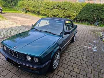 318i