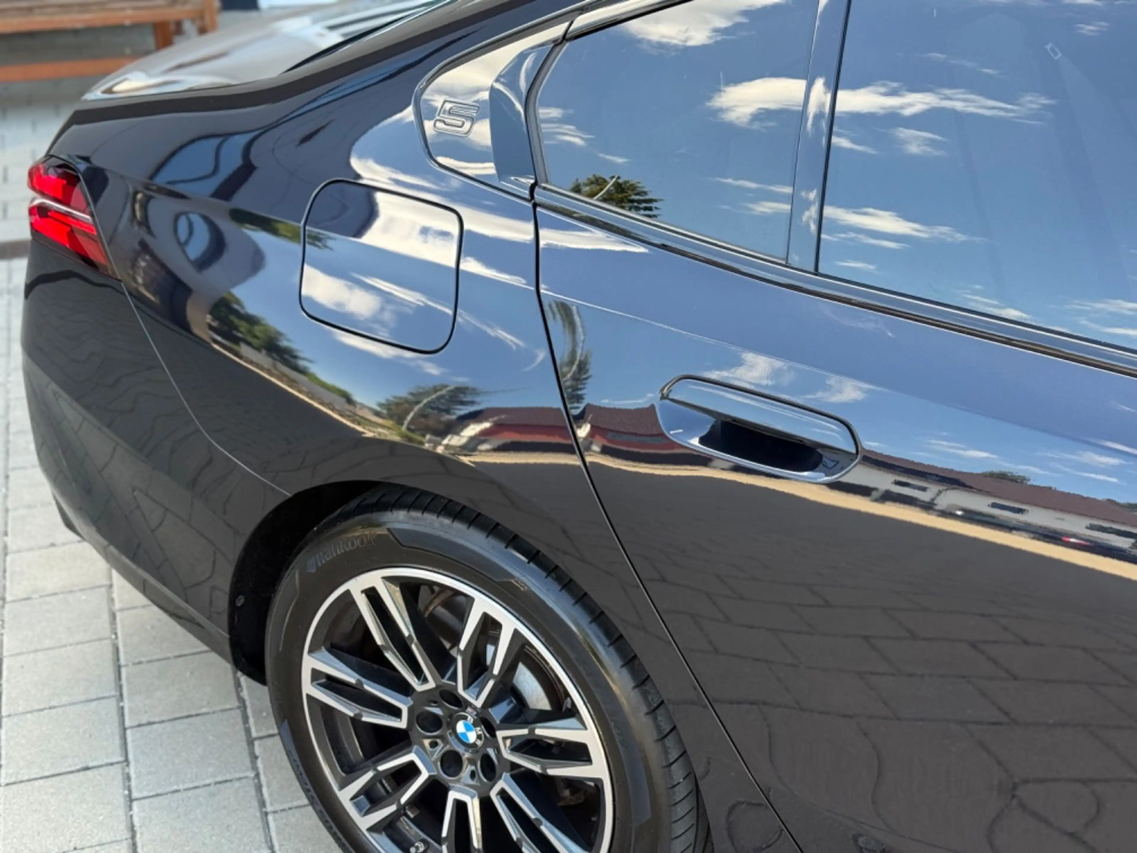 BMW 520 G60 5 Limousine 520 d xDrive M Sport H&K/360 — photo 14