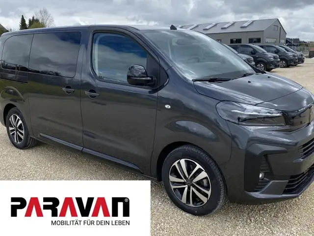 Peugeot Traveller