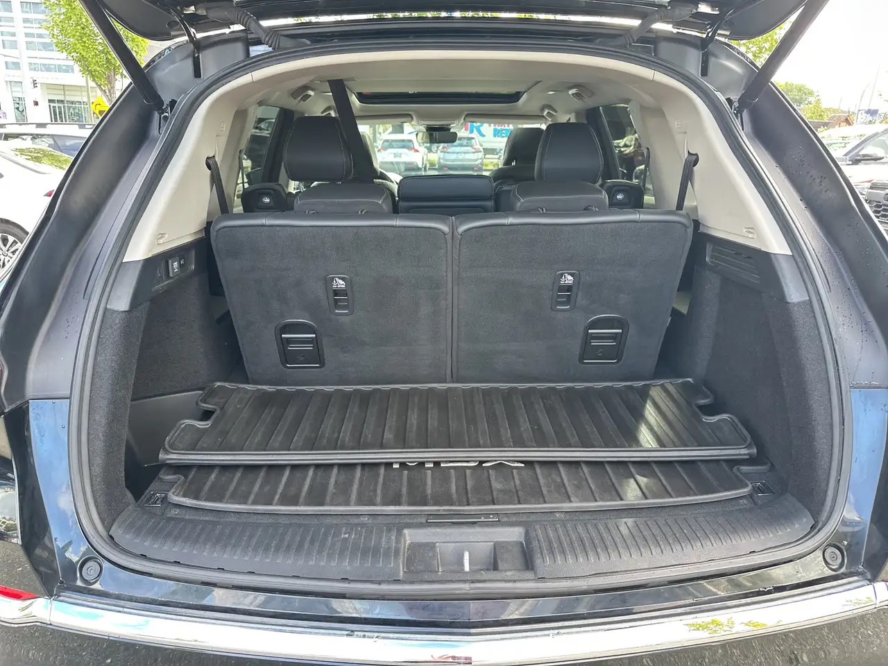 Acura MDX photo Acura MDX