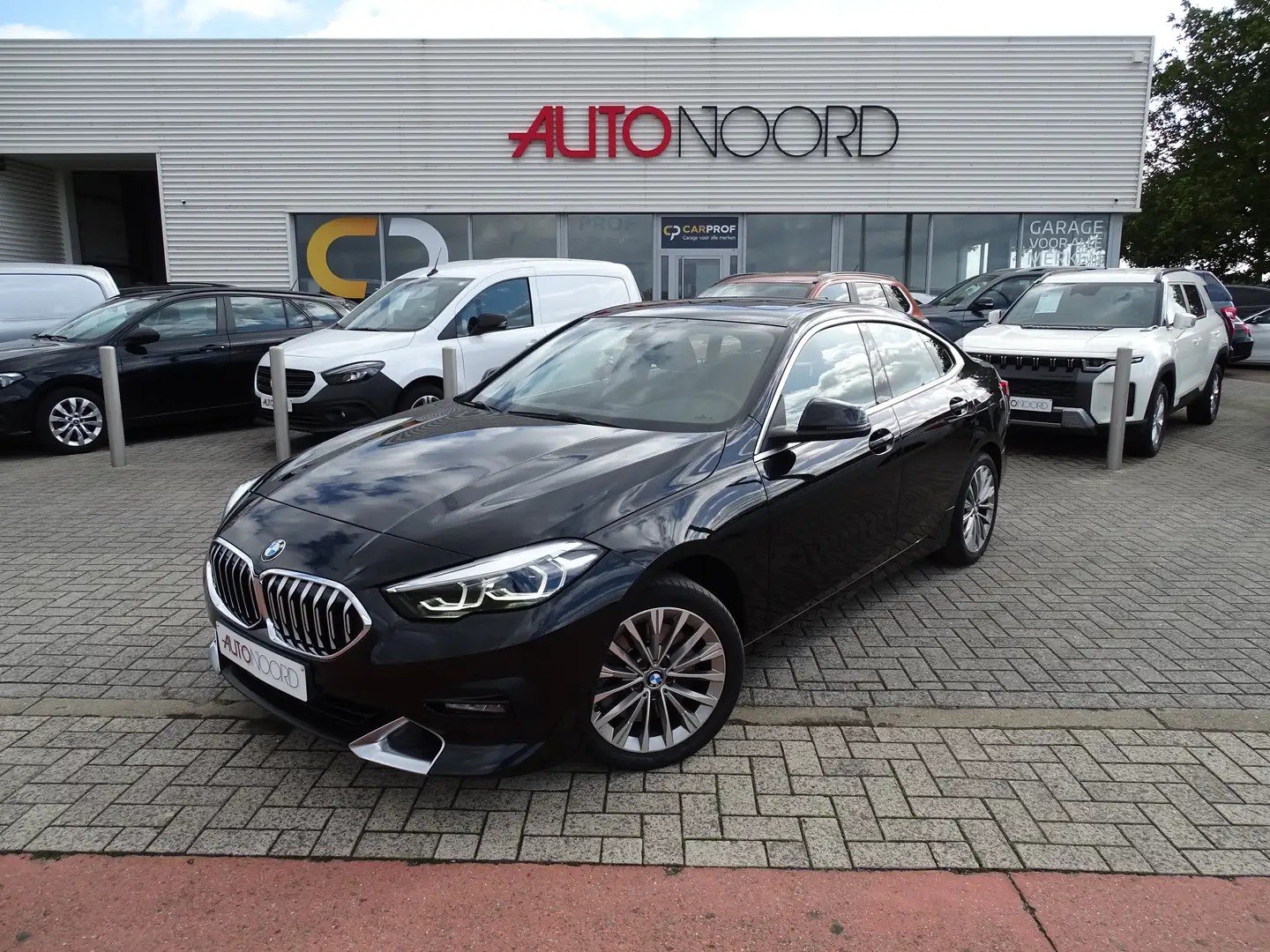 BMW 220 220i Gran Coupe Aut. Luxury Line Zwart - 1