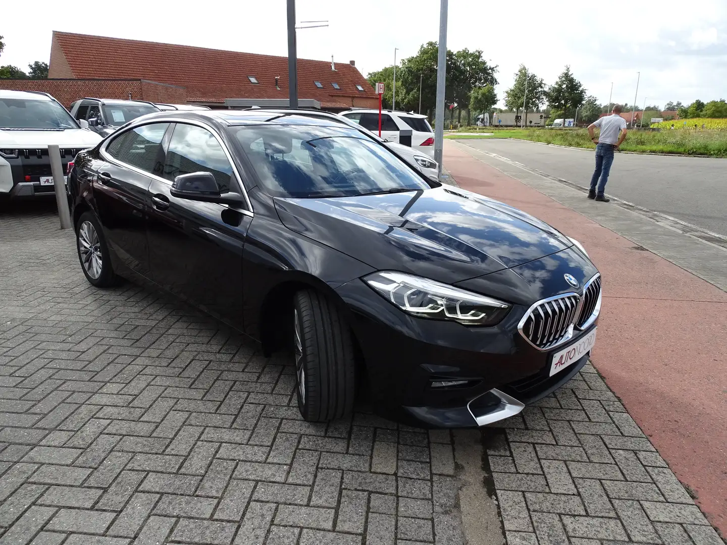 BMW 220 220i Gran Coupe Aut. Luxury Line Zwart - 2