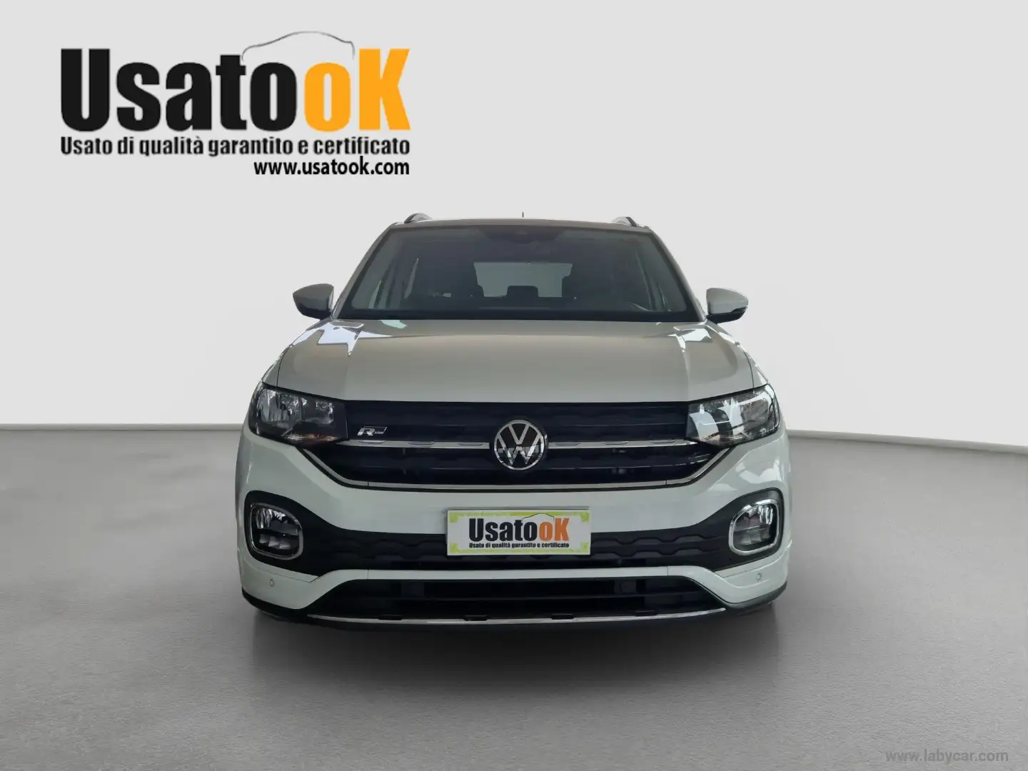 Volkswagen T-Cross 1.0 TSI Sport PACCHETTO R-LINE - TUA A € 18.900 CO Weiß - 2