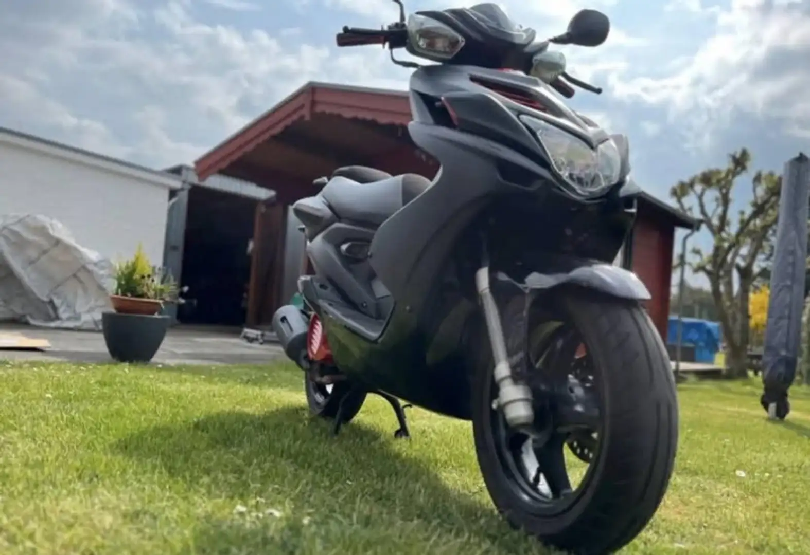 Yamaha Aerox - 1