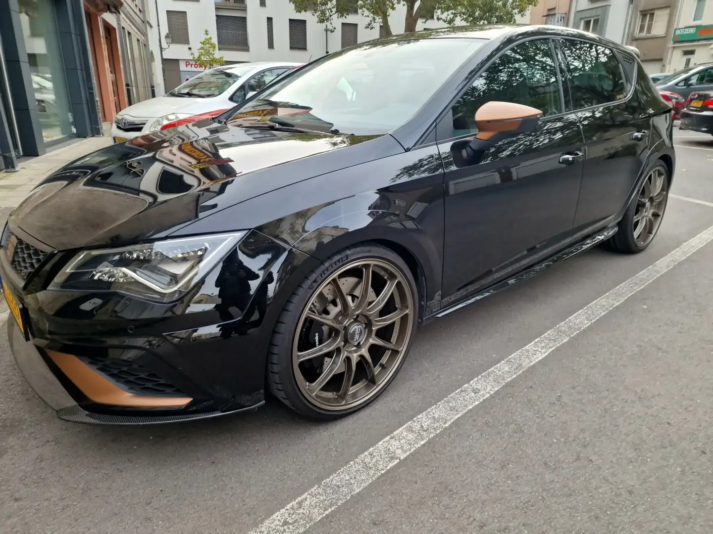 SEAT Leon 2.0 TSI Start&Stop Cupra R - 1