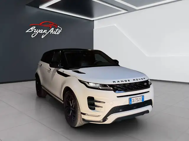 Land Rover Range Rover Evoque view 2