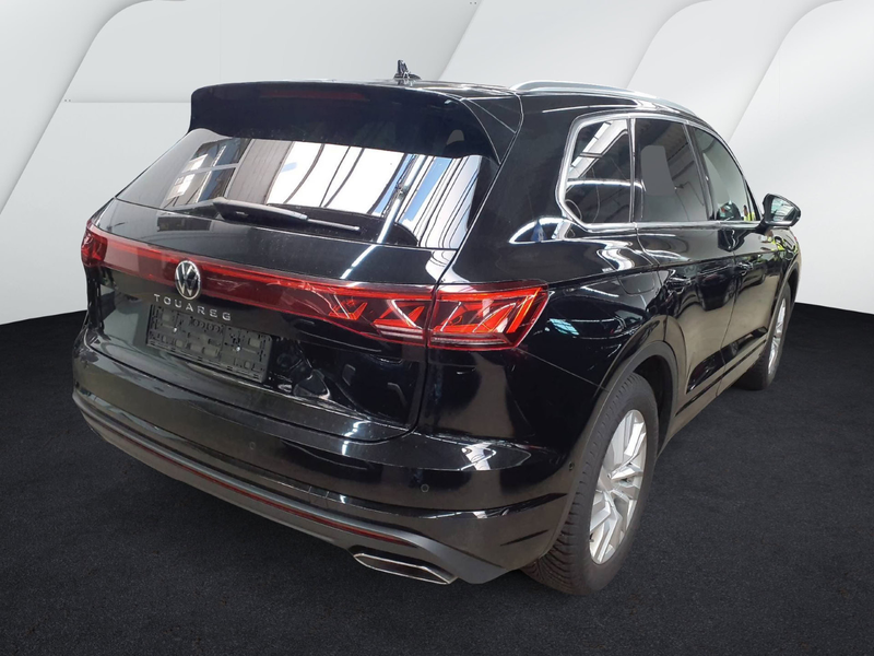 Volkswagen Touareg Elegance 3.0TDI +AHK+LUFT+KAMERA+LEDER+ — photo 3