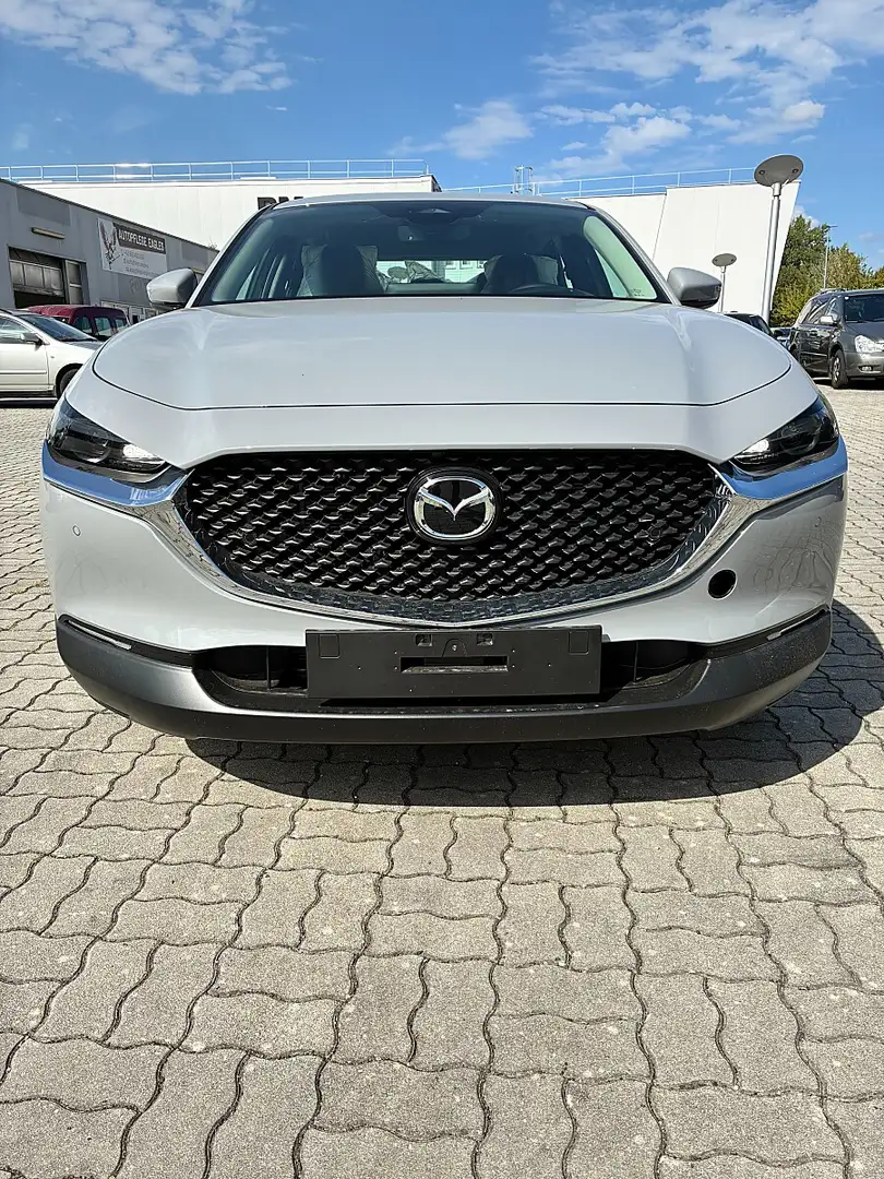Mazda CX-30 e-Skyactive G140 Centre-Line Grau - 2