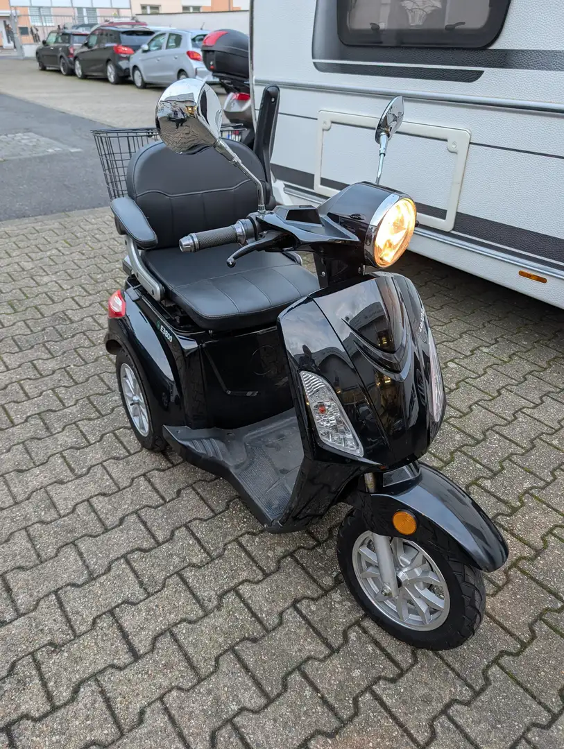 Luxxon E 3800 Negru - 1