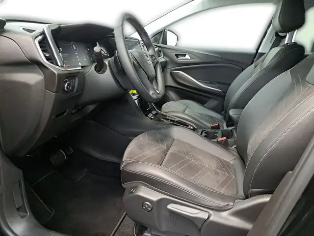 Opel Grandland view 8