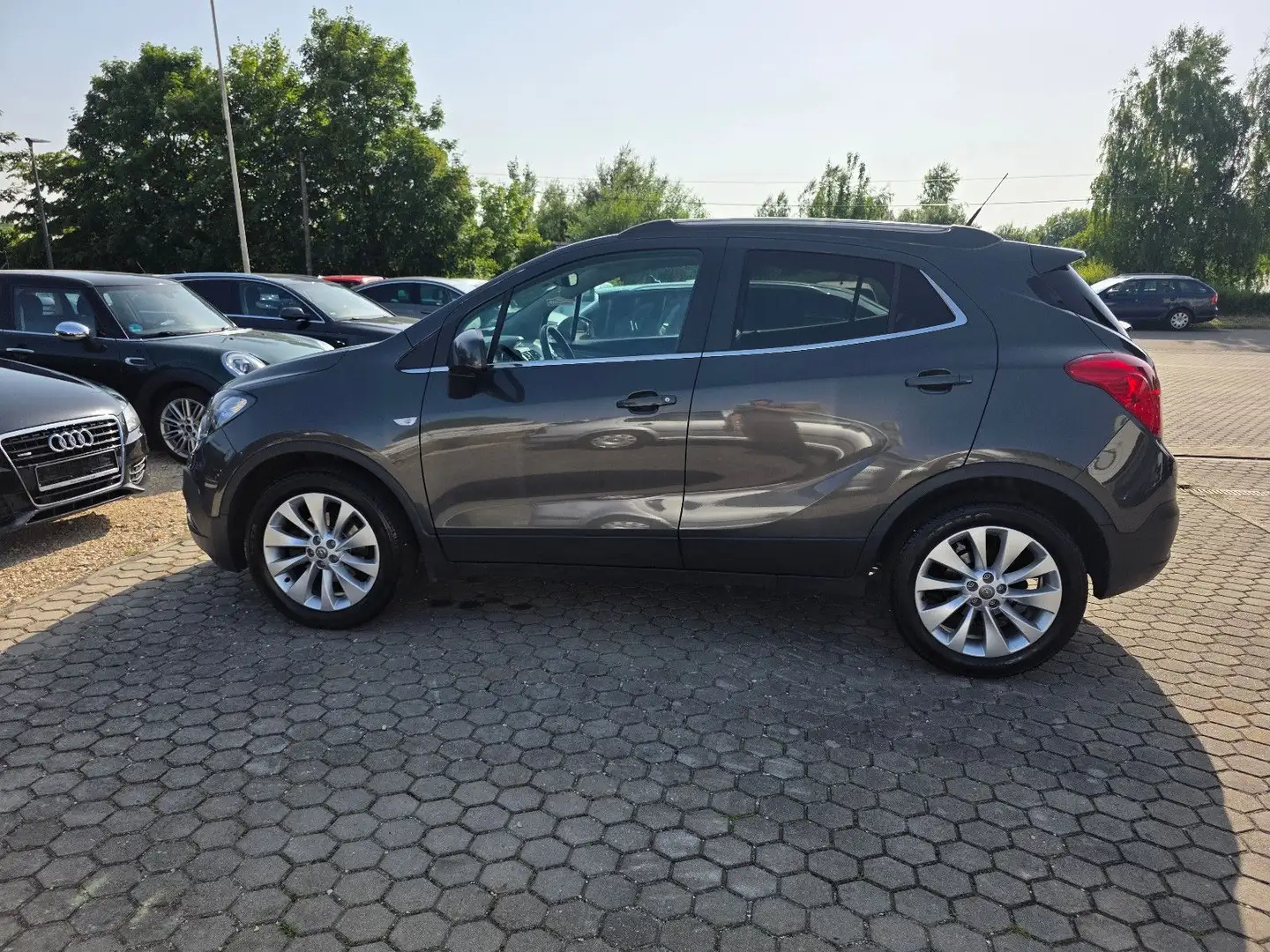 Opel Mokka Innovation ecoFlex 4x4 Grau - 2