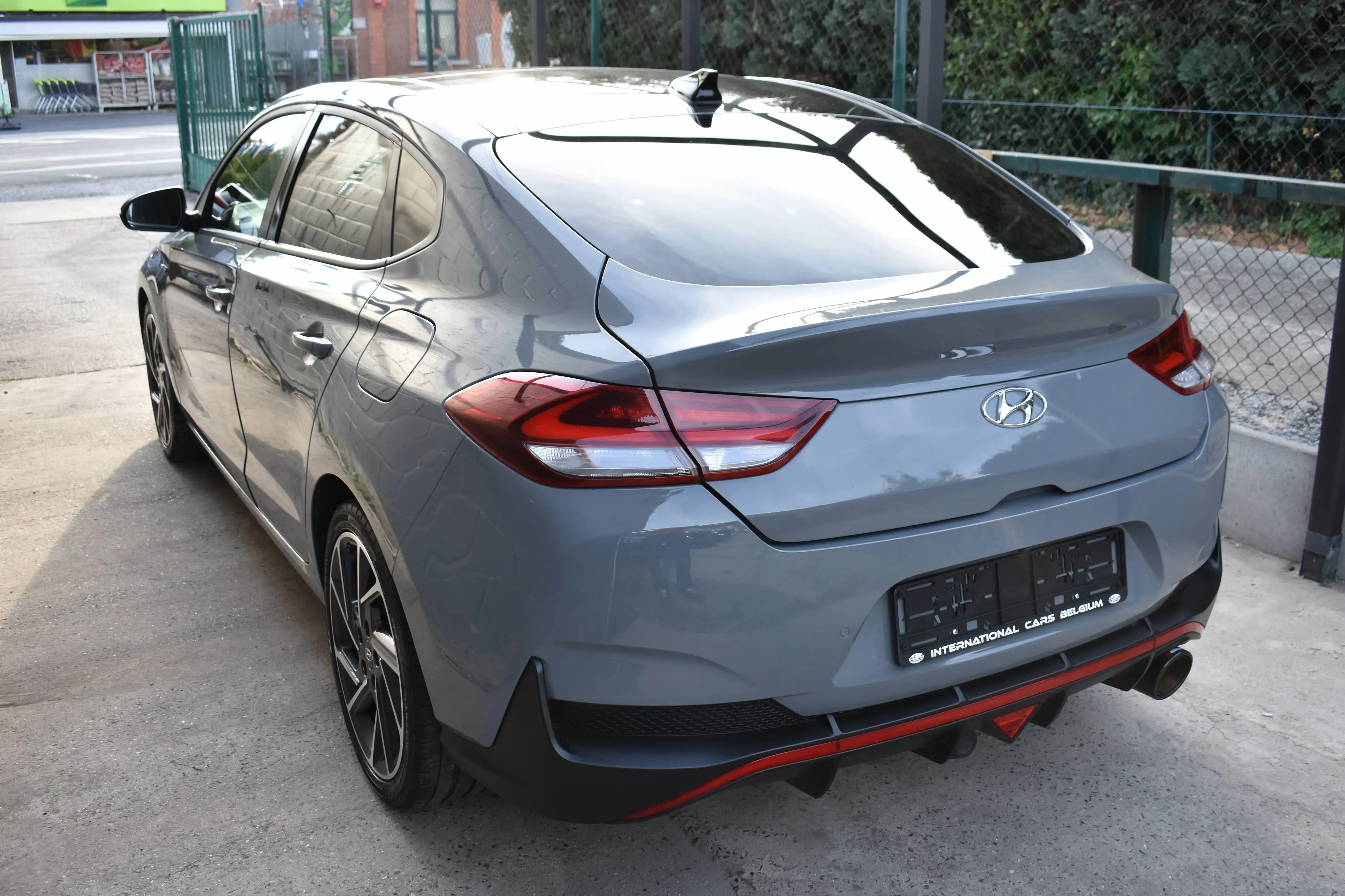 Hyundai i30 1.5 T-GDi MHEV Sky N-Line Sensation DCT / FULL OPTION / 1er MAIN / HISTORIQUE / GARANTIE ! — photo 2