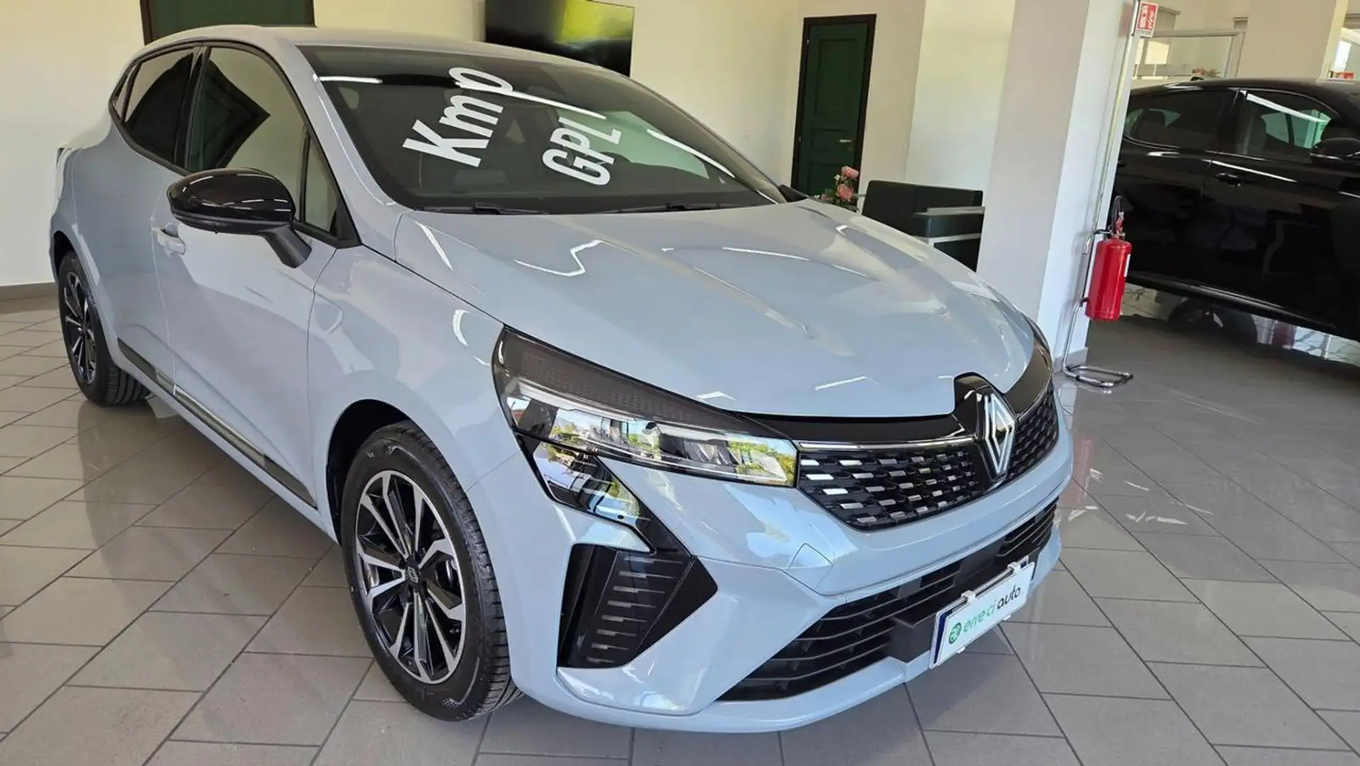 Renault Clio ECO-G 100 CV Techno "UFFICIALE" Grigio - 1