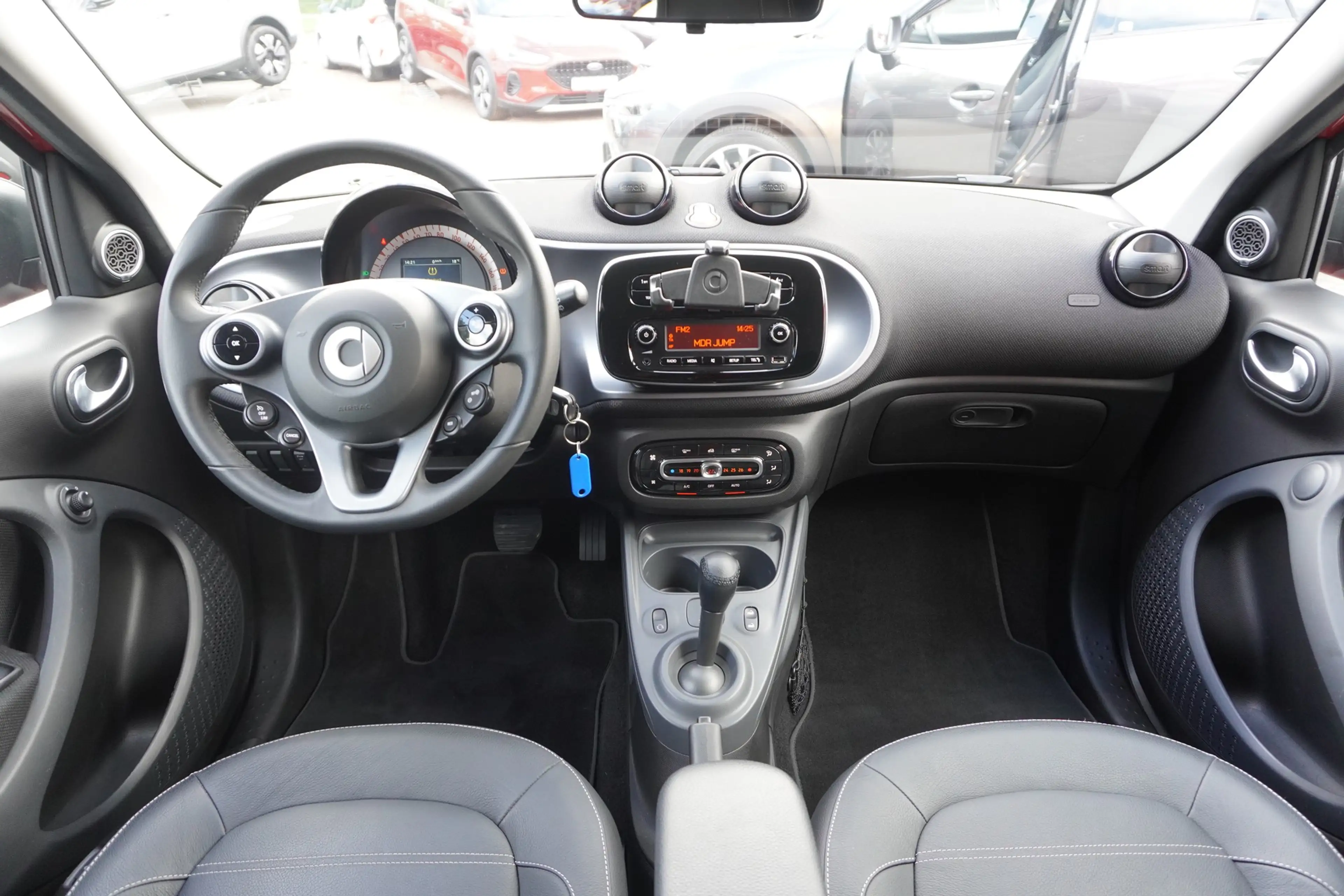 smart forFour forfour 1.0 Prime Soundsystem Tempomat PDC — photo 12