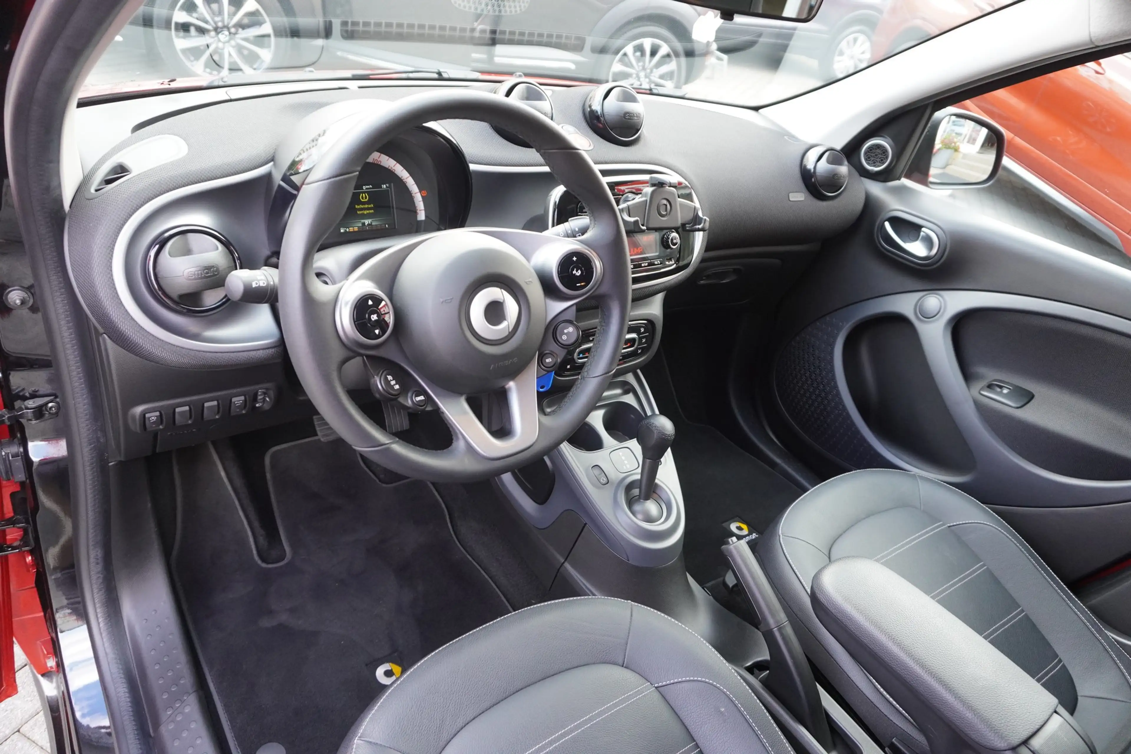 smart forFour forfour 1.0 Prime Soundsystem Tempomat PDC — photo 11