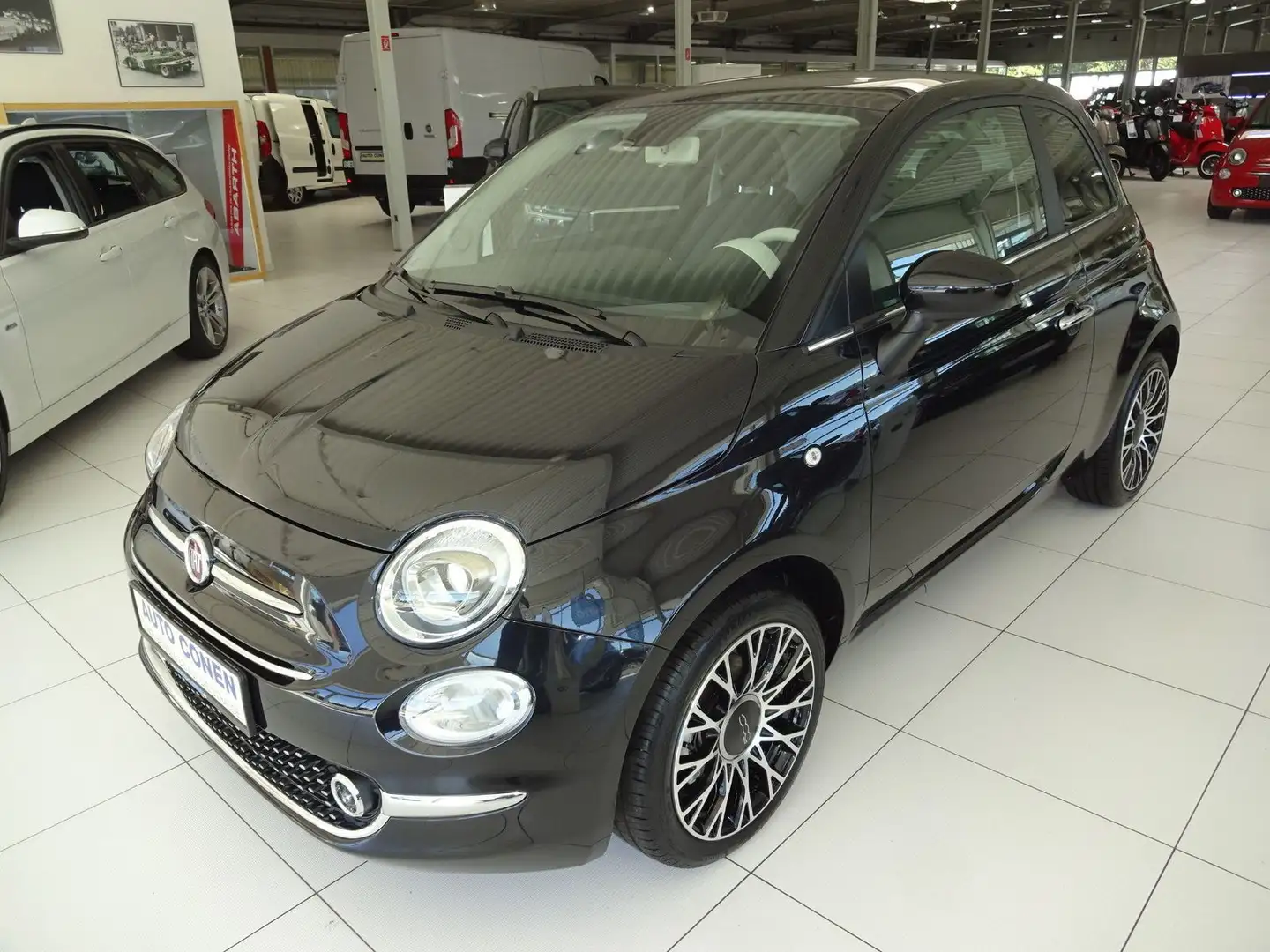 Fiat 500 MY23 Dolcevita 1.0 Hybrid NAV/PDC/KLIMA/PANO Noir - 1