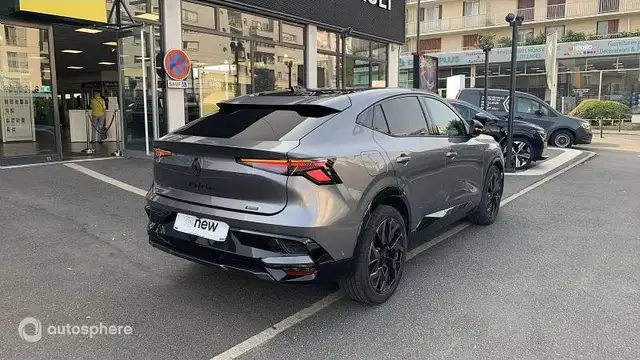 Renault Rafale view 2