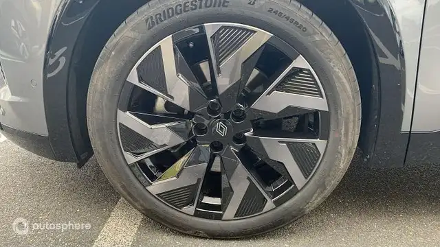 Renault Rafale view 15