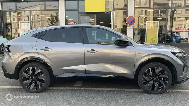 Renault Rafale view 8