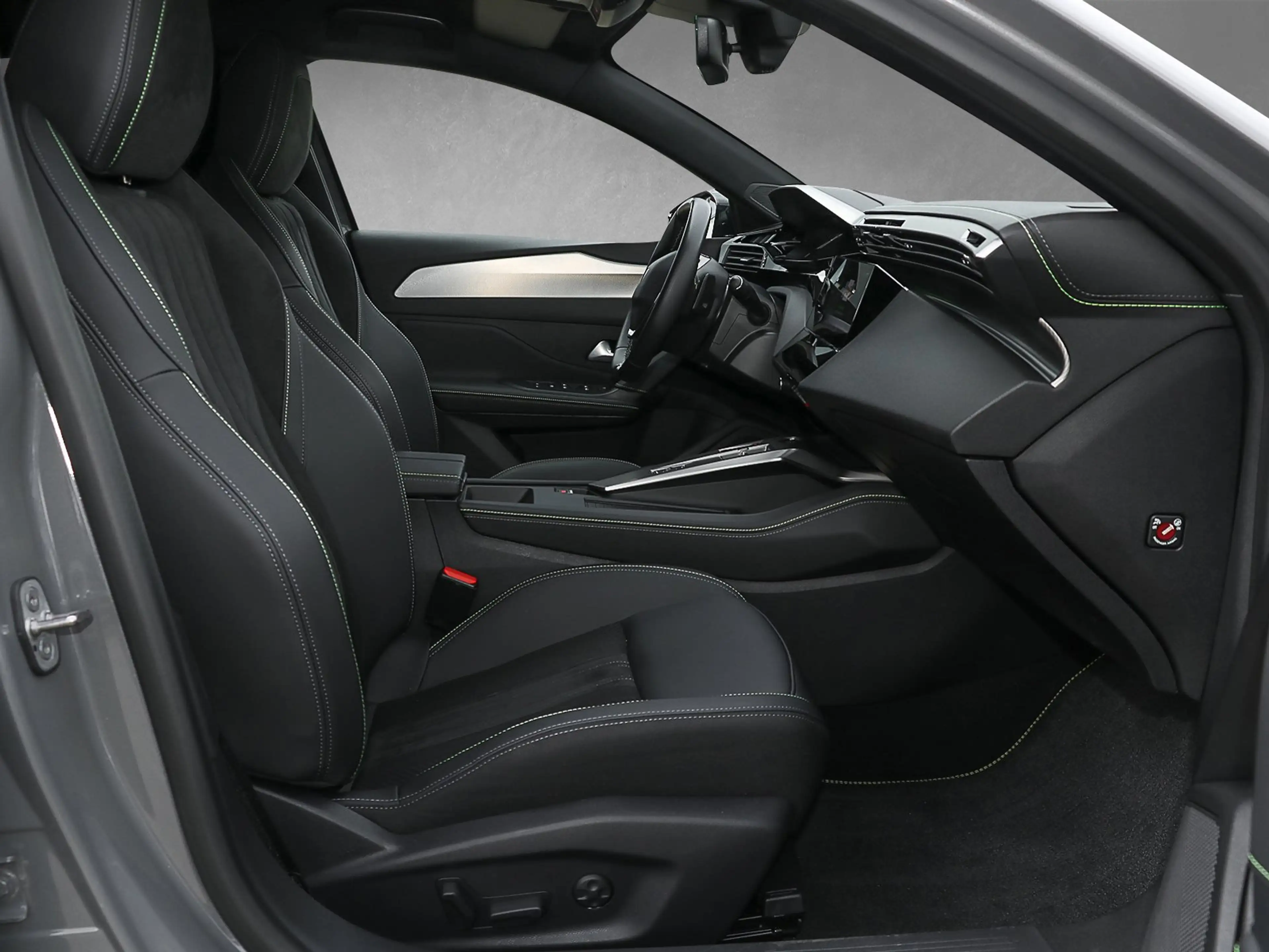 Peugeot 408 GT HYBRID 136 e-DSC6 360/ACC/Kam./KeyLess — photo 5