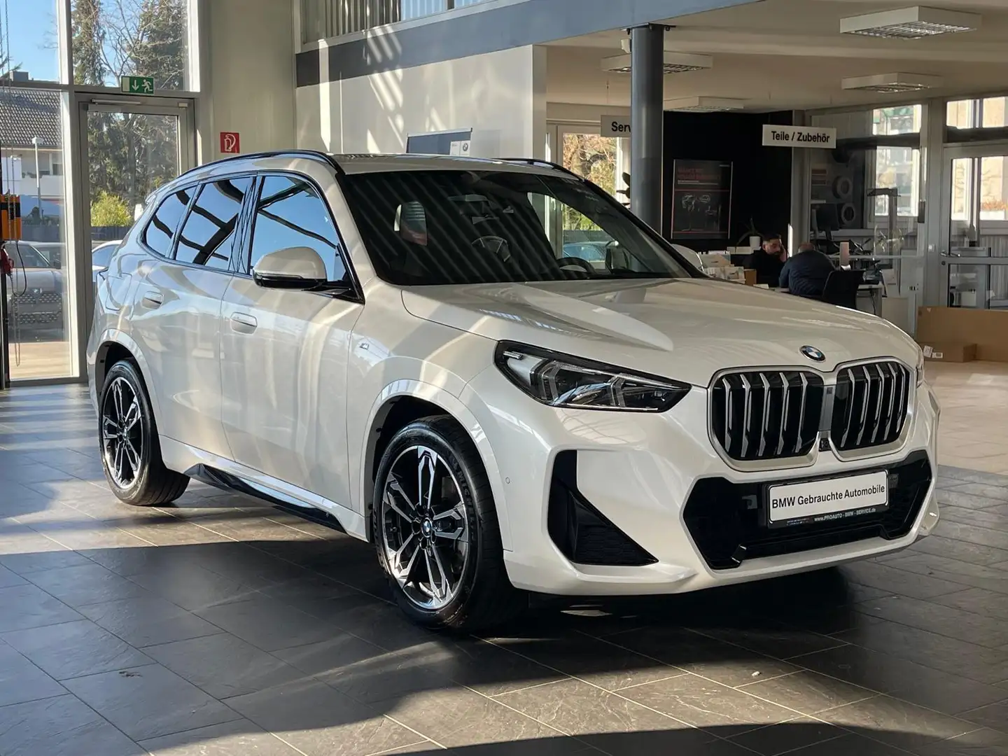 BMW X1 20d xDrive M Sport Pano/HUD/19"/360/ Bianco - 2