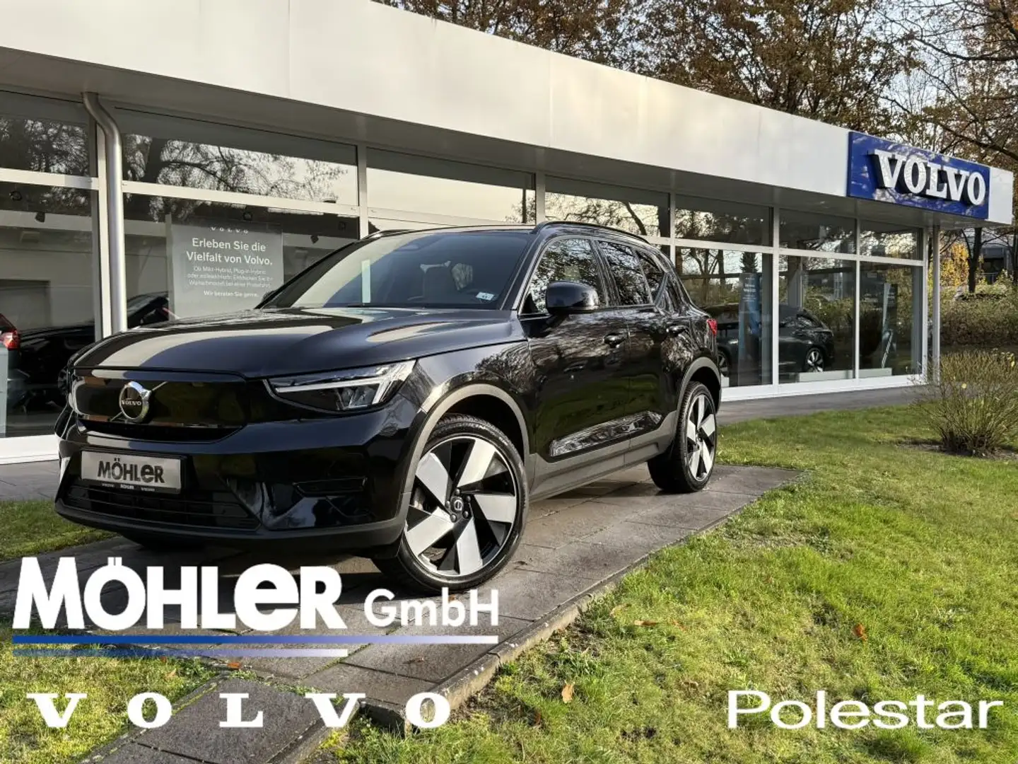 Volvo XC40 Recharge 69 kWh Single Motor Plus Schwarz - 1