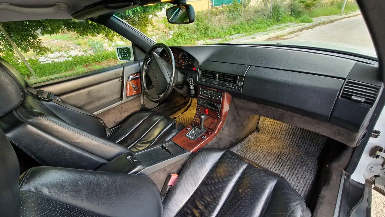 Mercedes-Benz SL 300 SL-24 (1990), foto 4
