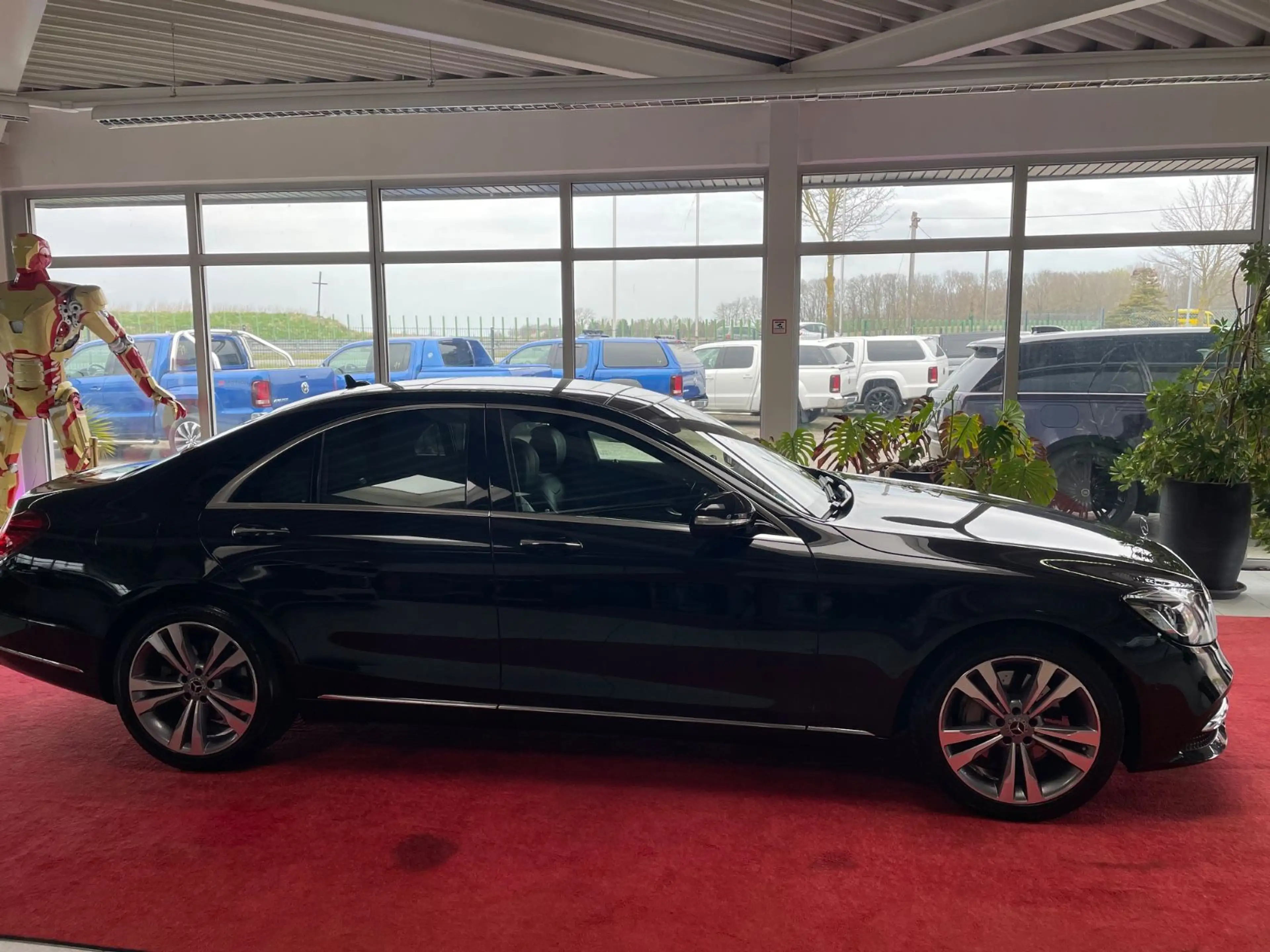 Mercedes-Benz S 350 S Limousine 4Matic Leder SHD — photo 4