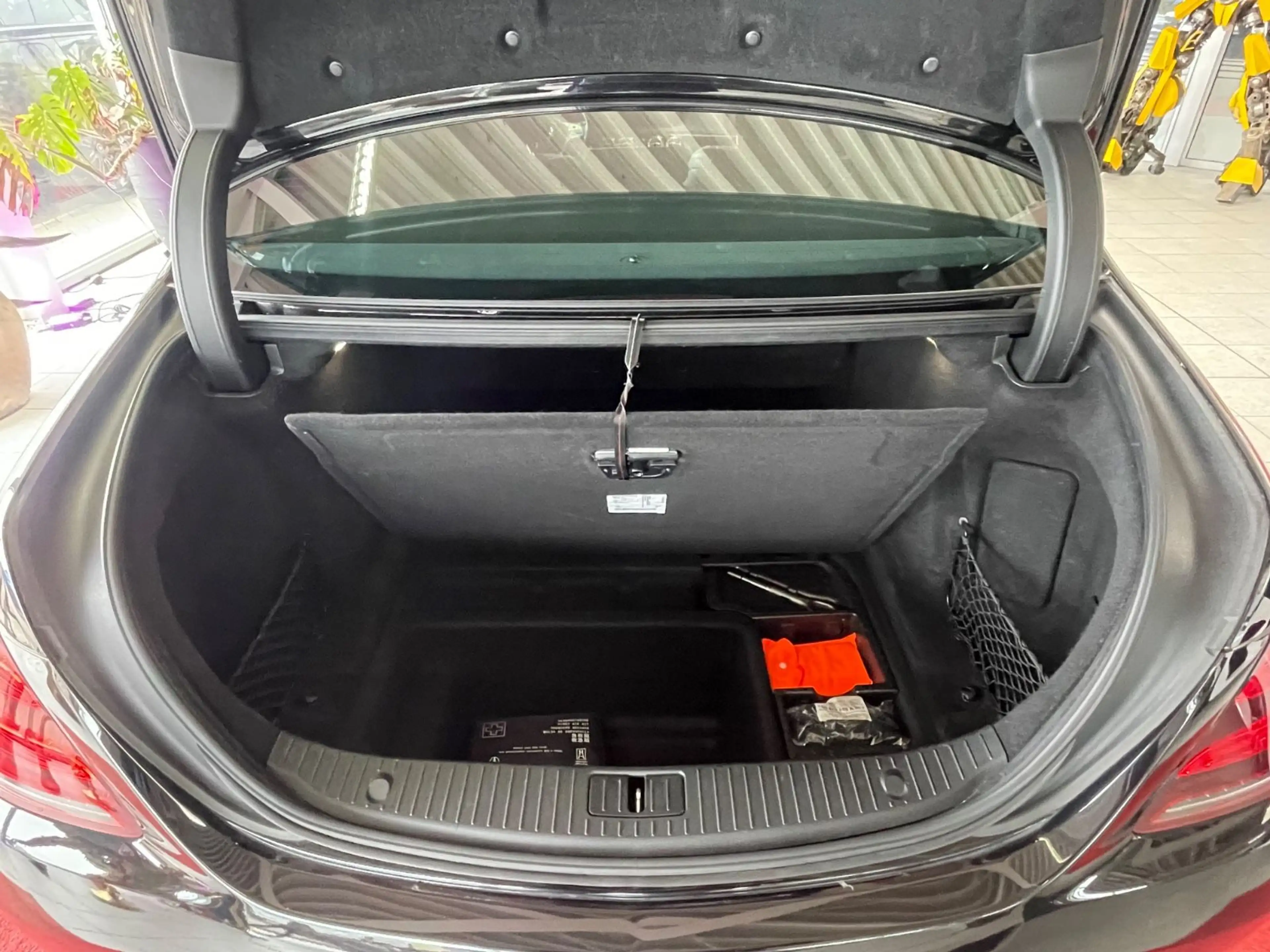 Mercedes-Benz S 350 S Limousine 4Matic Leder SHD — photo 10