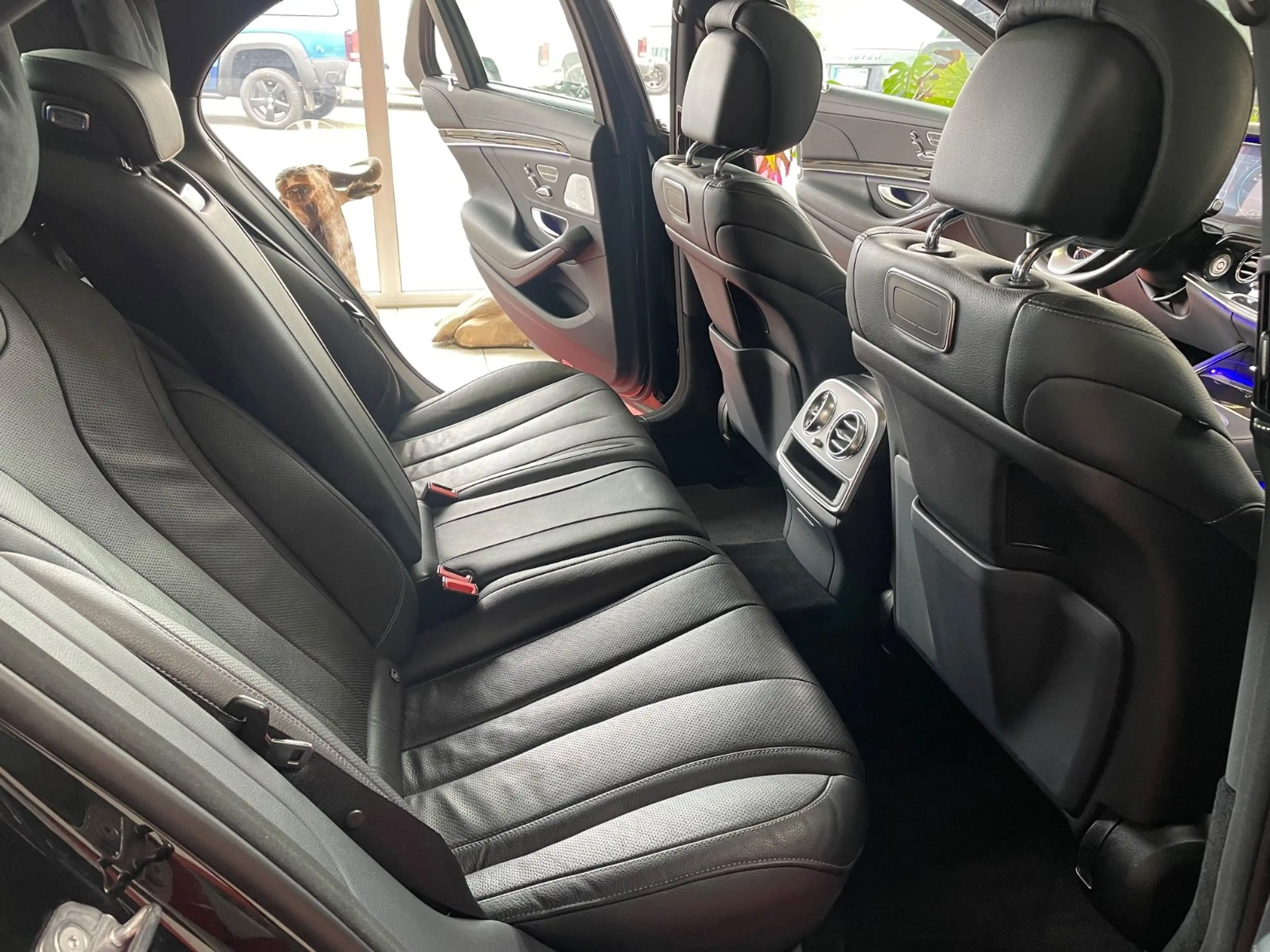 Mercedes-Benz S 350 S Limousine 4Matic Leder SHD — photo 13