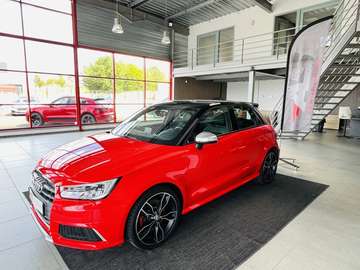 SPORTBACK 2,0 TFSI 231 QUATTRO GPS KEYLESS DRIVE SELECT JANTES ALU 18 BI-XENON REGULATEUR HIFI BO