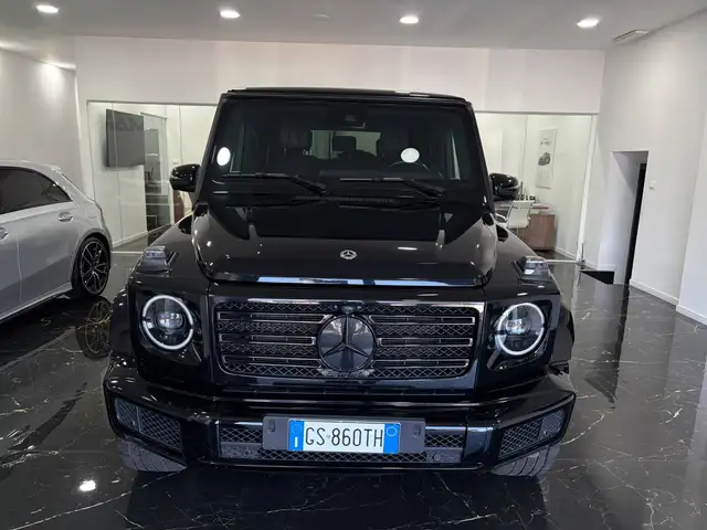 Mercedes-Benz G-Class view 2