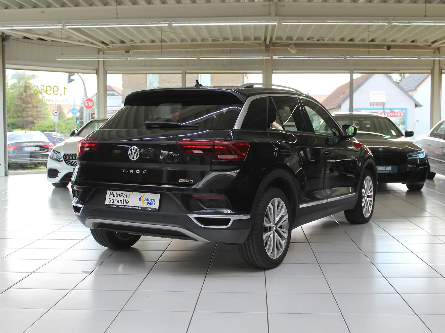 Volkswagen T-Roc 2.0TSI DSG 4Motion Sport Navi Voll-LED ACC Schwarz - 2