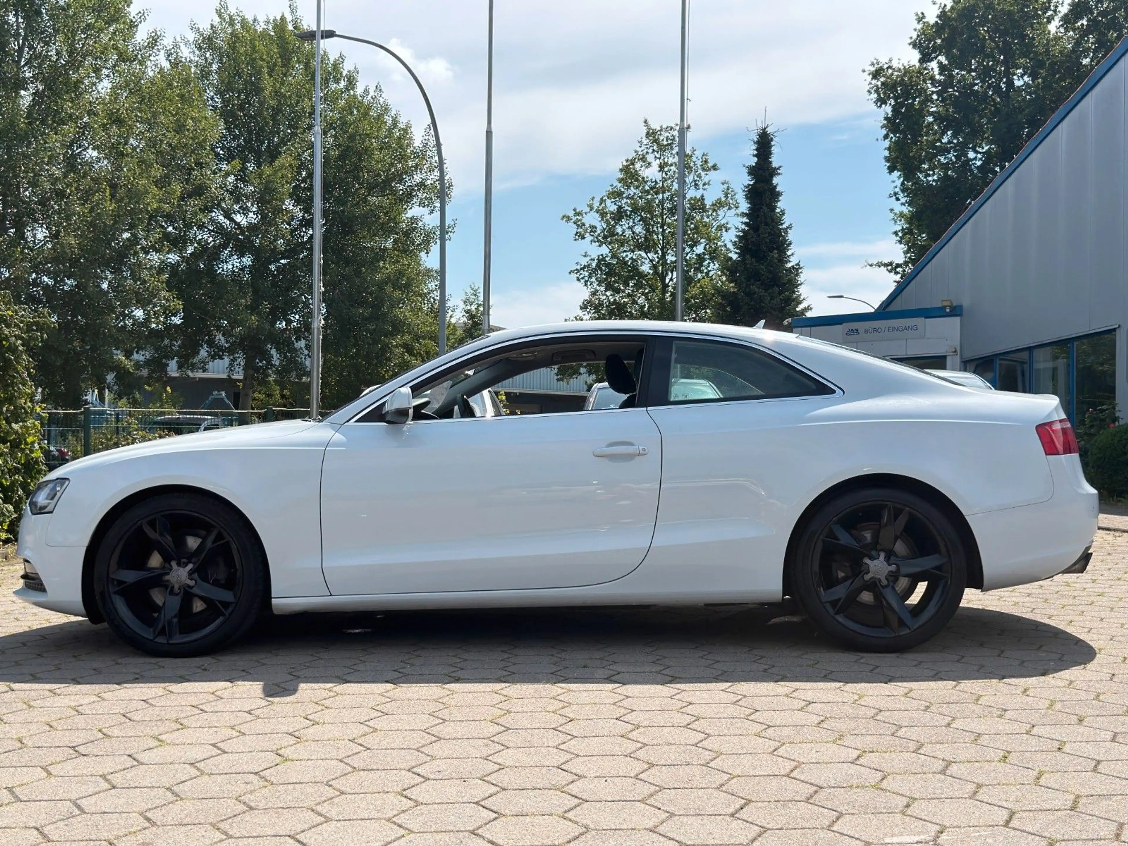 Audi A5 Coupe 2.0 TDI Automatik QUATTRO PDC Leder — photo 6
