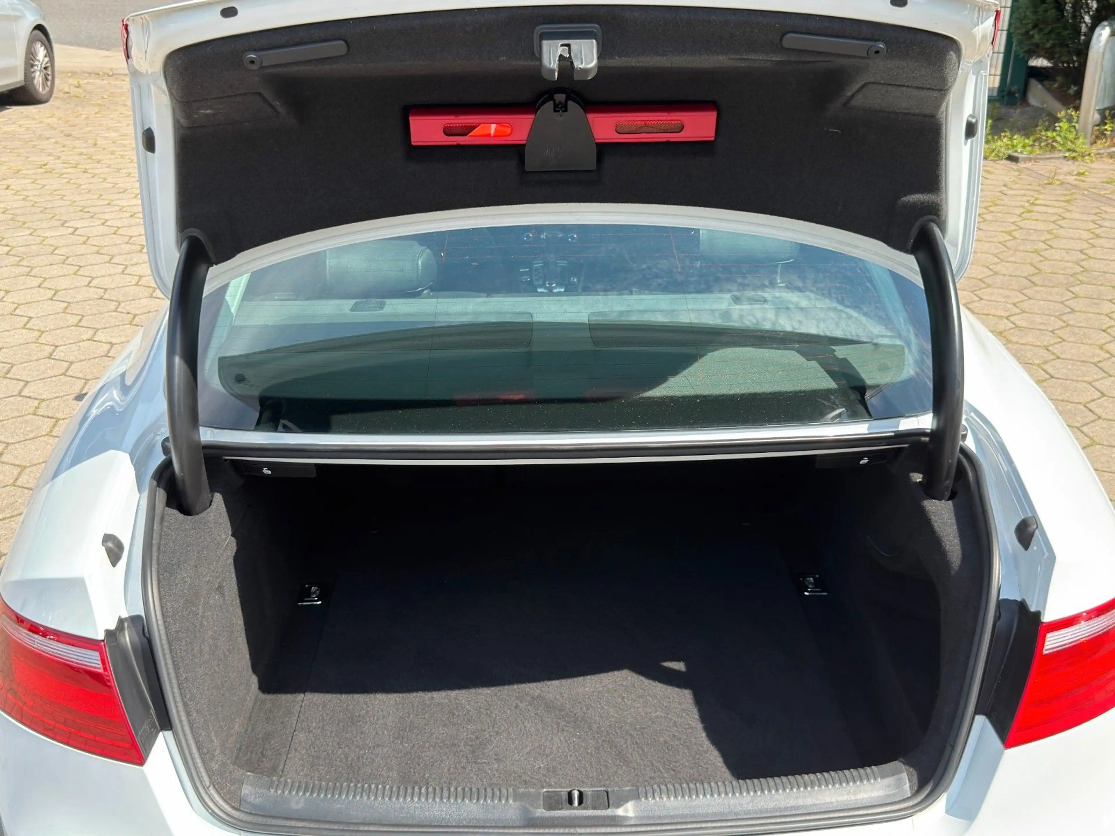 Audi A5 Coupe 2.0 TDI Automatik QUATTRO PDC Leder — photo 13